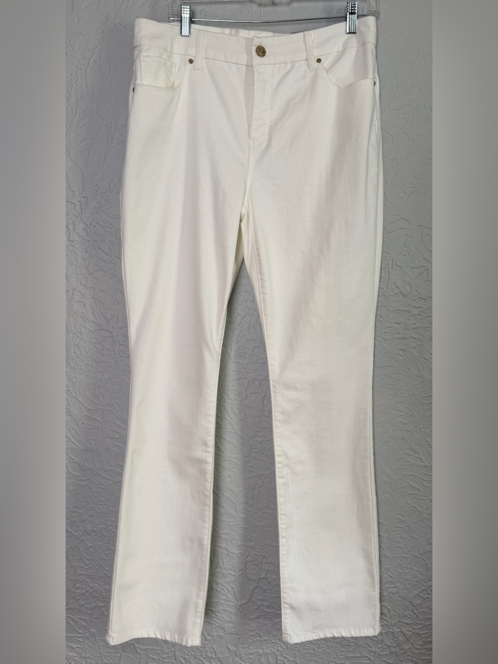 Chicos So Slimming Girlfriend Straight Leg Jeans White 10R 1.5R Alabaster NEW